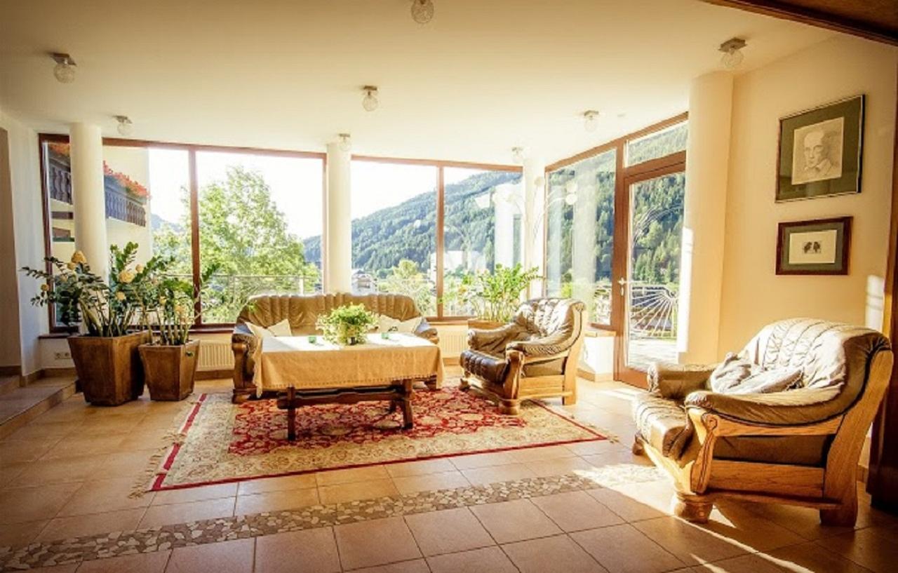 Hotel Garni Sonnblick باد كلينكيرشهايم المظهر الخارجي الصورة